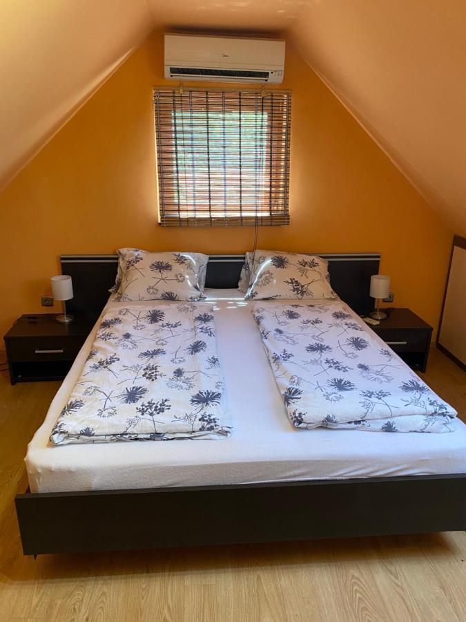 Diofa Apartman Siófok Buitenkant foto